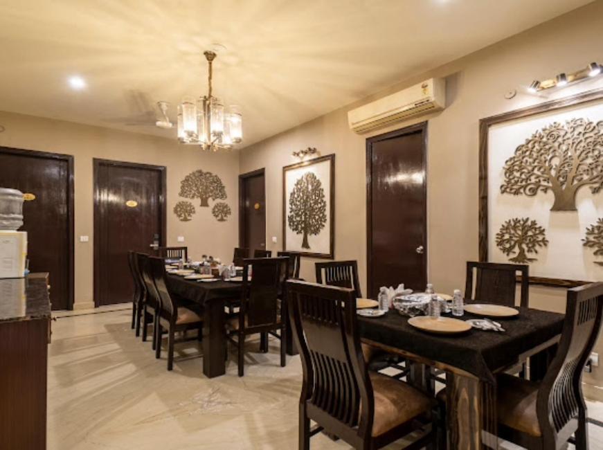 Hotel Imperial Park Sector 45 Gurgaon Exterior photo